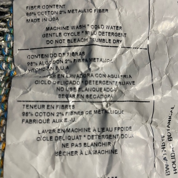 Vintage Christmas throw blanket Holiday Botanical metallic tapestry 50” by 60” - Picture 10 of 10